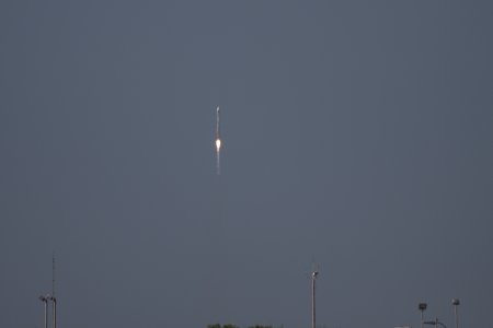 De lancering van een raket bij Jetty Campground